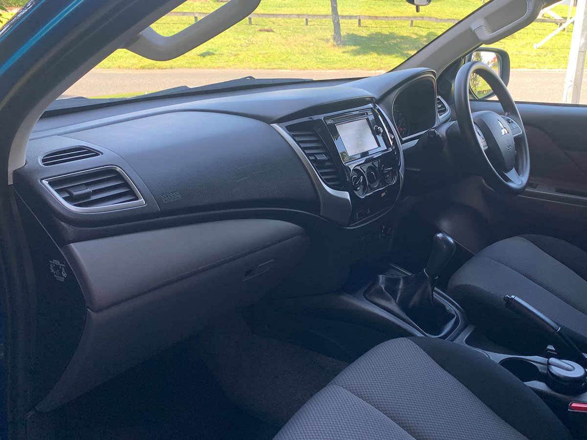 2016 Mitsubishi Triton GLXR 2.4L 2WD Diesel Turbo 6 Speed Manual