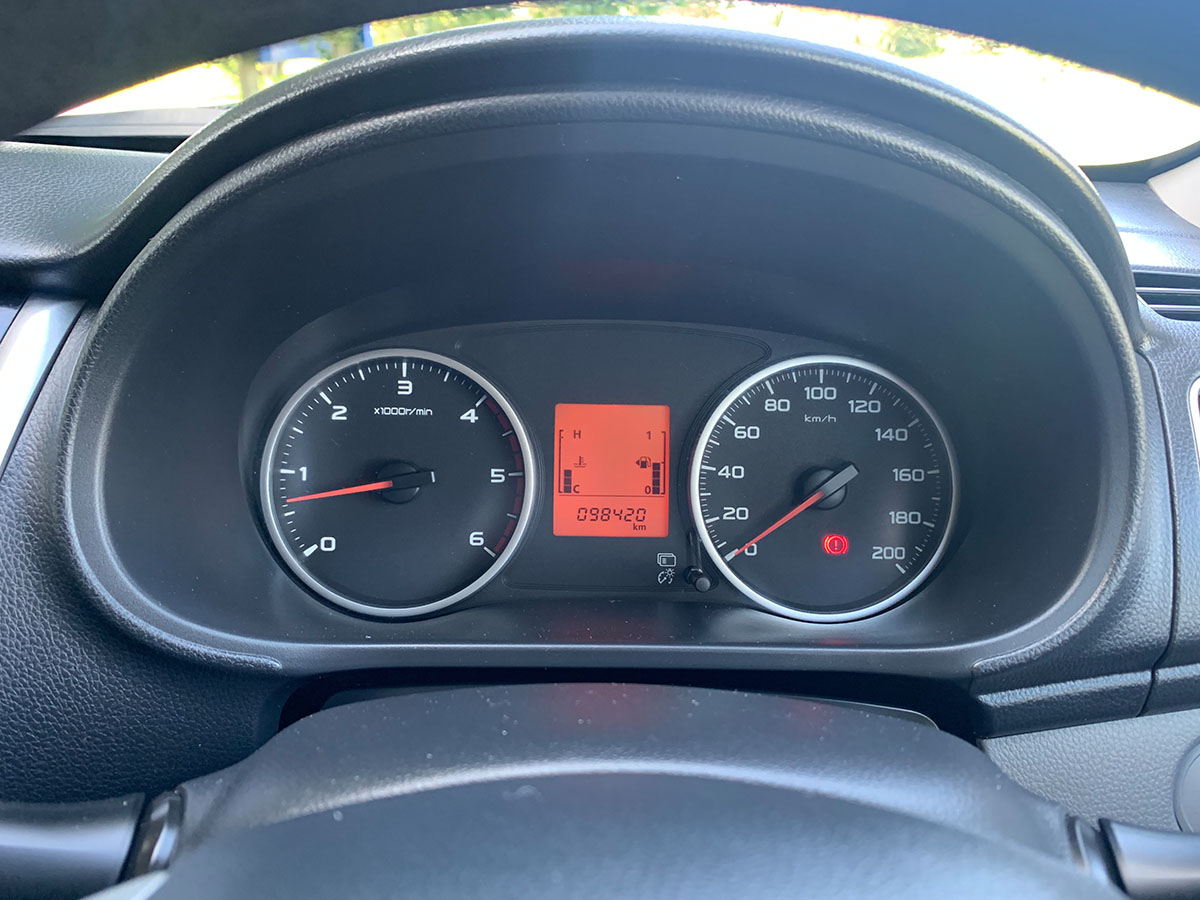 2016 Mitsubishi Triton GLXR 2.4L 2WD Diesel Turbo 6 Speed Manual