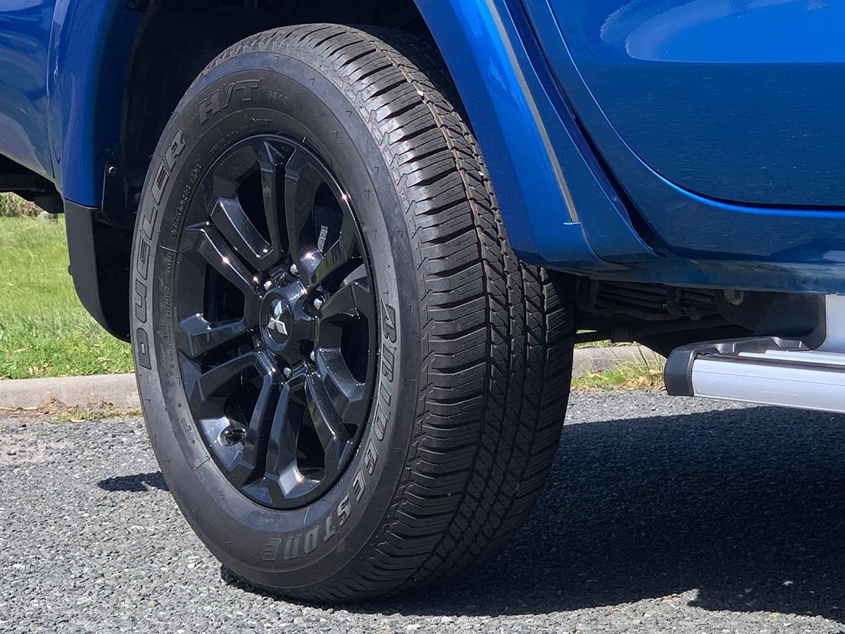 2016 Mitsubishi Triton GLXR 2.4L 2WD Diesel Turbo 6 Speed Manual