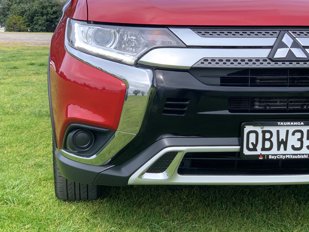 2018 Mitsubishi Outlander LS 2.4L Petrol 7 Seater Automatic
