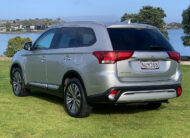 2021 Mitsubishi Outlander LS 2.4L Petrol 7 Seater Automatic