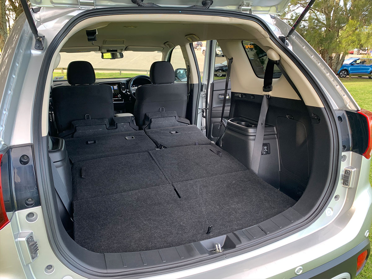 2021 Mitsubishi Outlander LS 2.4L Petrol 7 Seater Automatic