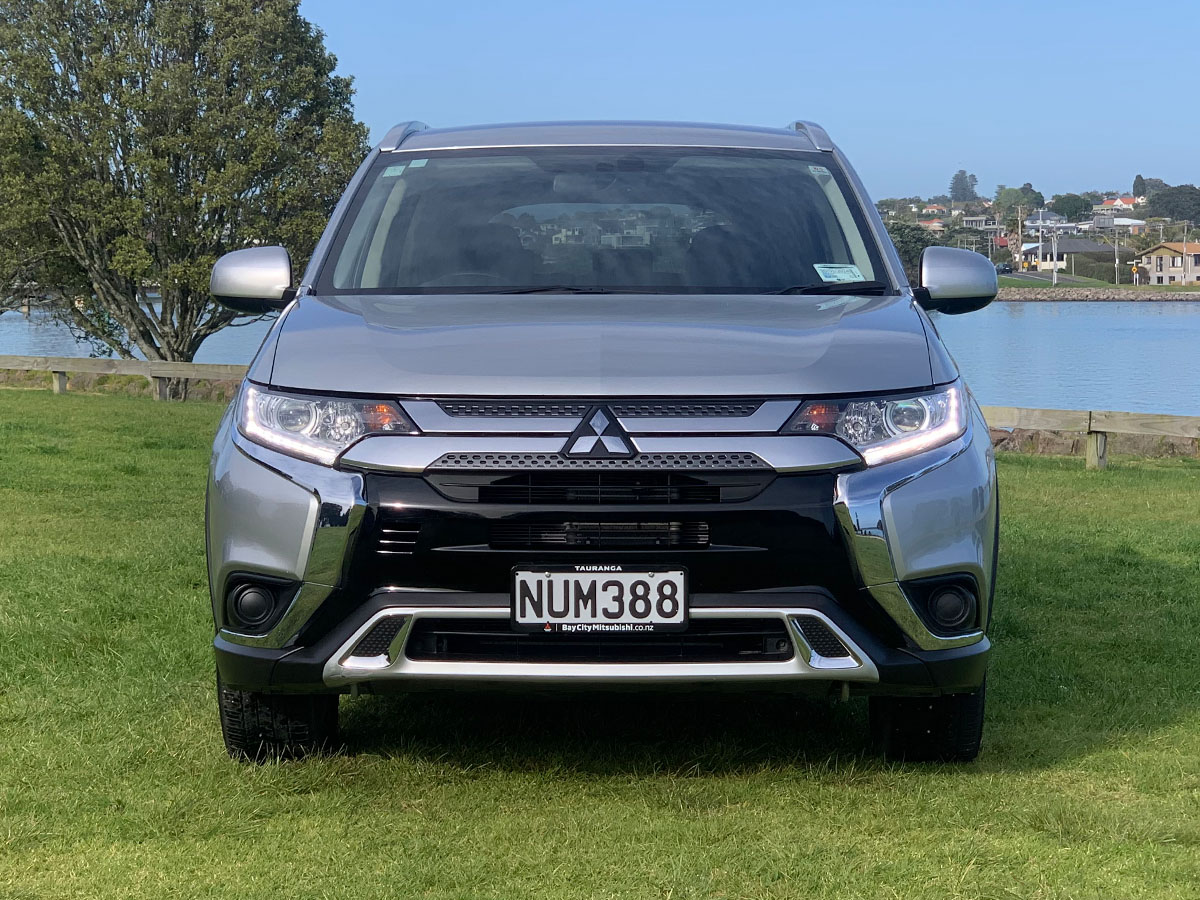 2021 Mitsubishi Outlander LS 2.4L Petrol 7 Seater Automatic