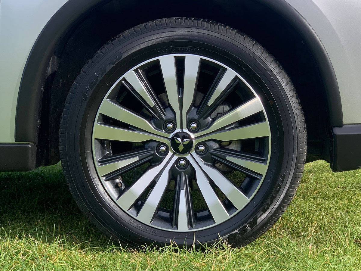 2021 Mitsubishi Outlander LS 2.4L Petrol 7 Seater Automatic