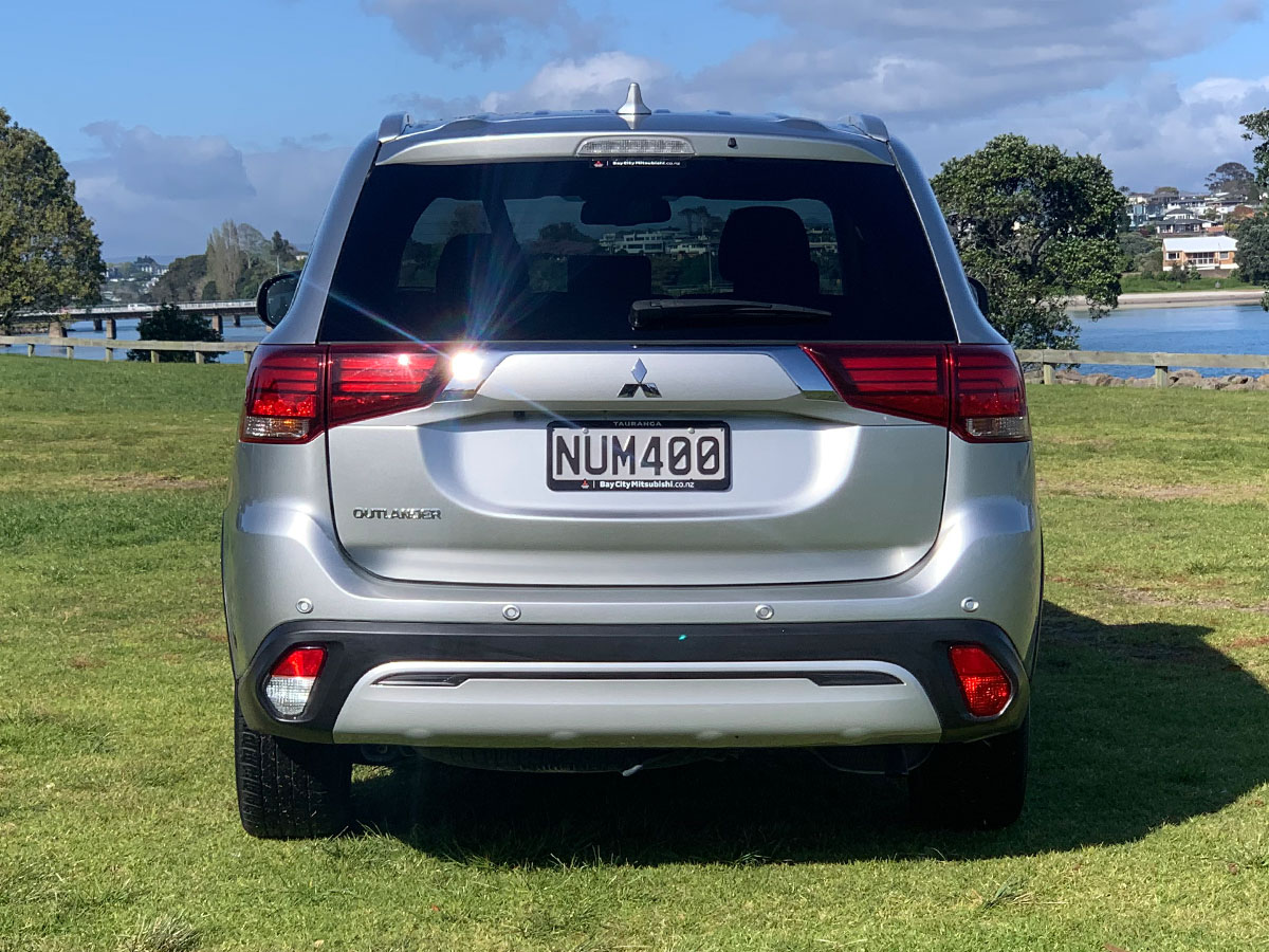 2021 Mitsubishi Outlander LS 2.4L Petrol 7 Seater Automatic