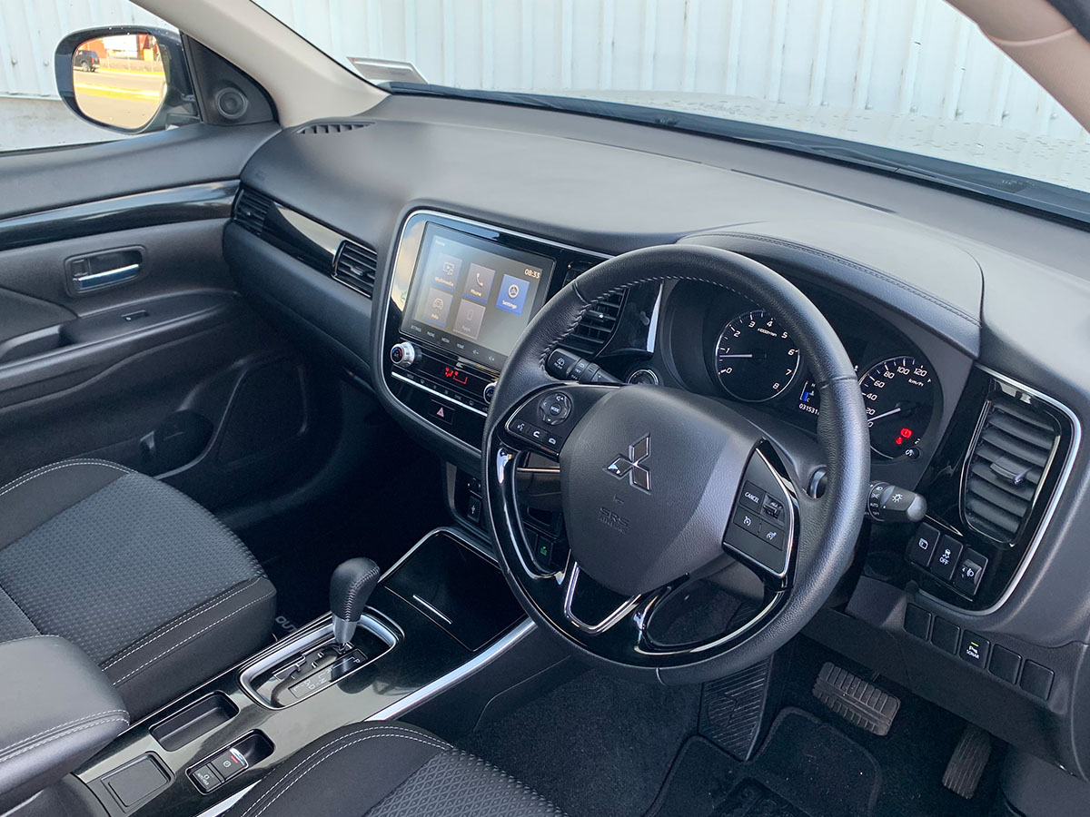 2021 Mitsubishi Outlander LS 2.4L Petrol 7 Seater Automatic