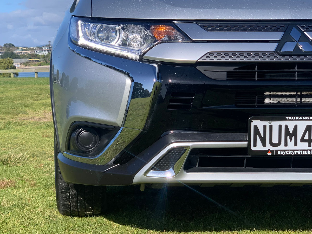 2021 Mitsubishi Outlander LS 2.4L Petrol 7 Seater Automatic