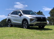 2023 Mitsubishi Eclipse Cross PHEV XLS