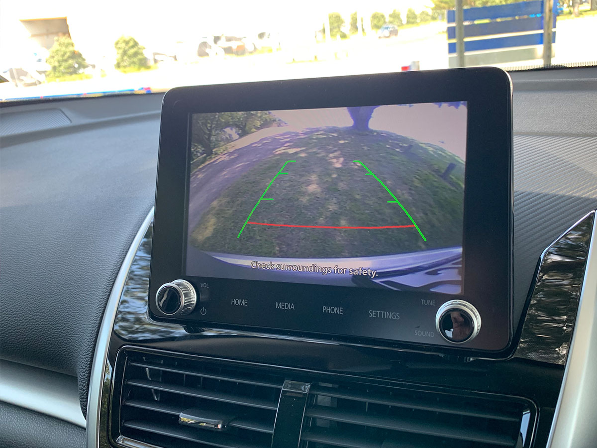 2023 Mitsubishi Eclipse Cross PHEV XLS