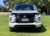 2023 Mitsubishi Pajero Sport VRX Black Edition