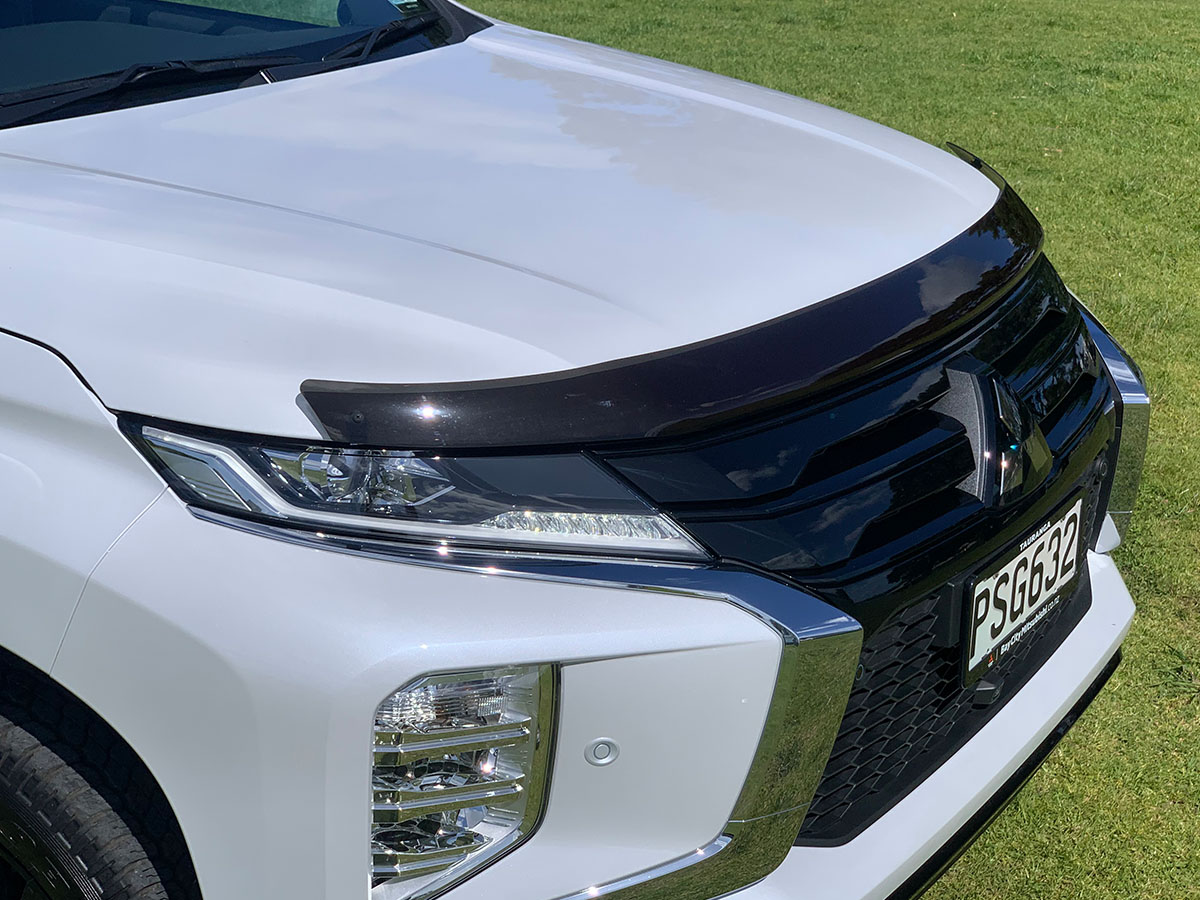 2023 Mitsubishi Pajero Sport VRX Black Edition