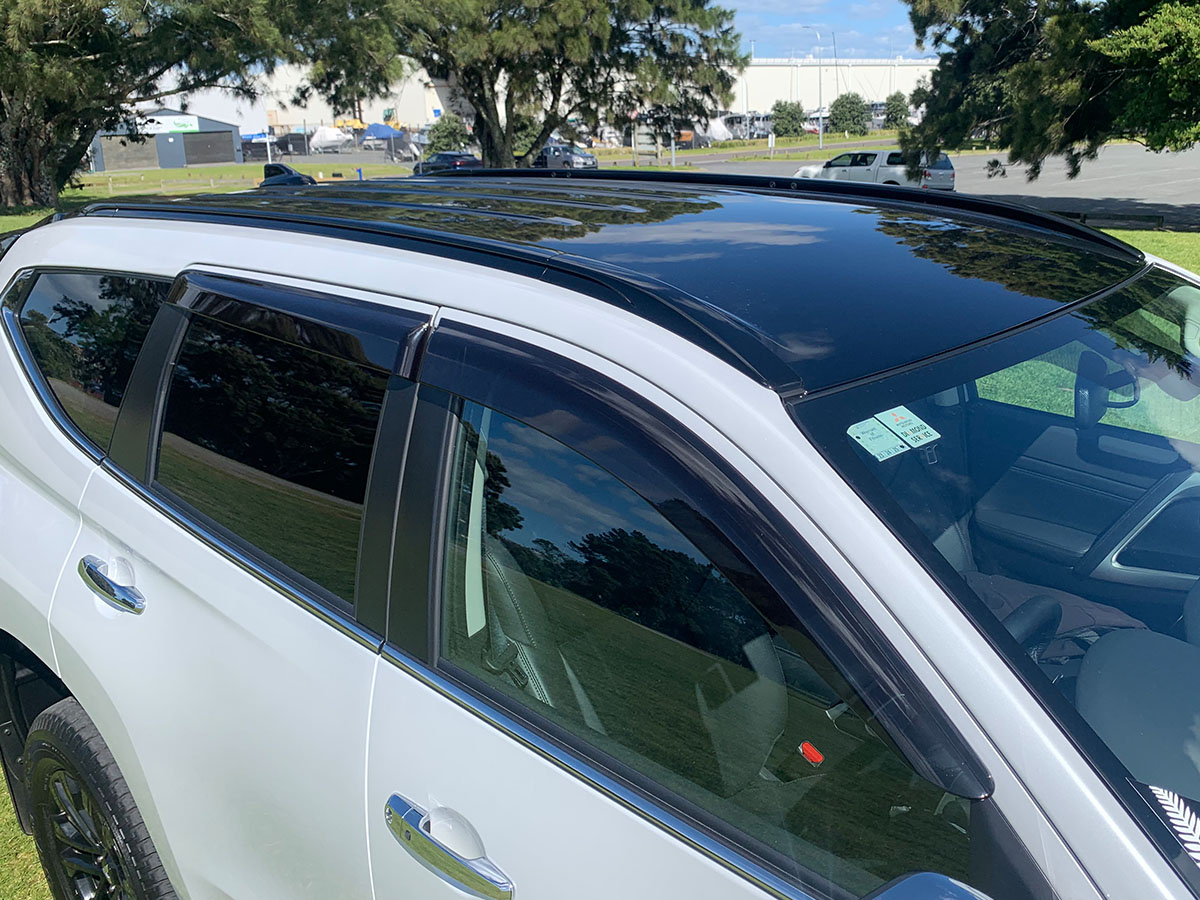 2023 Mitsubishi Pajero Sport VRX Black Edition