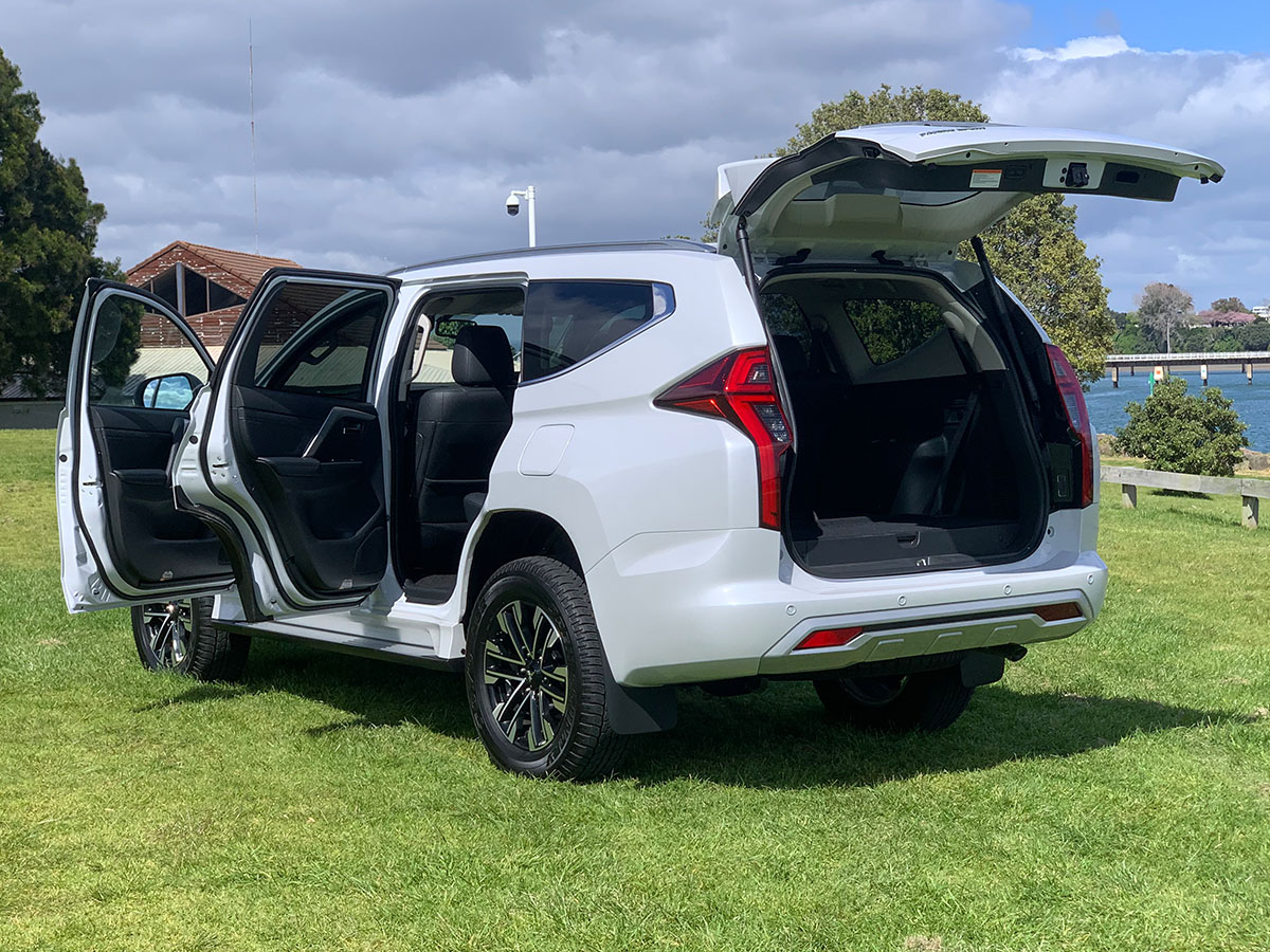 2023 Mitsubishi Pajero Sport VRX 7 Seater 8 Speed Auto