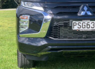 2023 Mitsubishi Pajero Sport VRX Black Edition