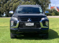 2023 Mitsubishi Pajero Sport VRX Black Edition
