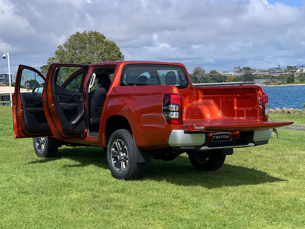 2023 Mitsubishi Triton GLX Double Cab 2WD Auto