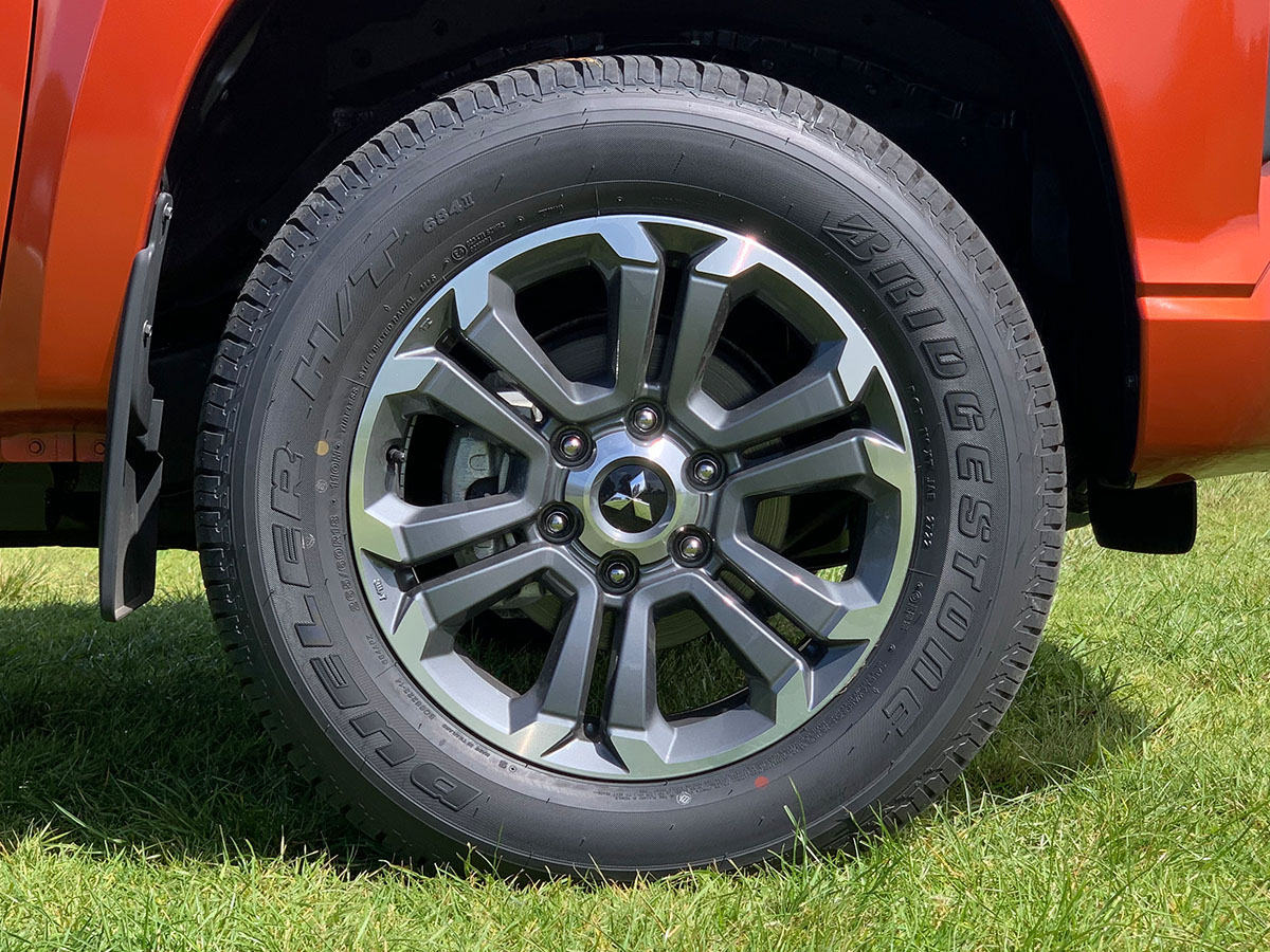 2023 Mitsubishi Triton GLX Double Cab 2WD Auto