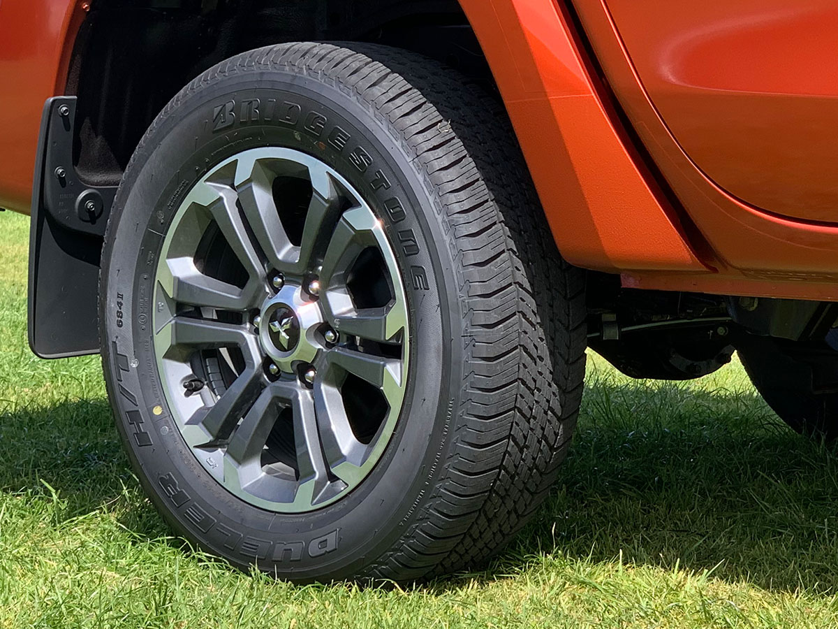 2023 Mitsubishi Triton GLX Double Cab 2WD Auto