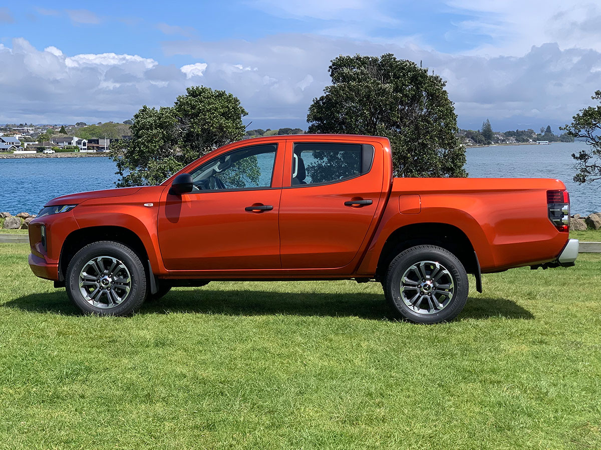 2023 Mitsubishi Triton GLX Double Cab 2WD Auto