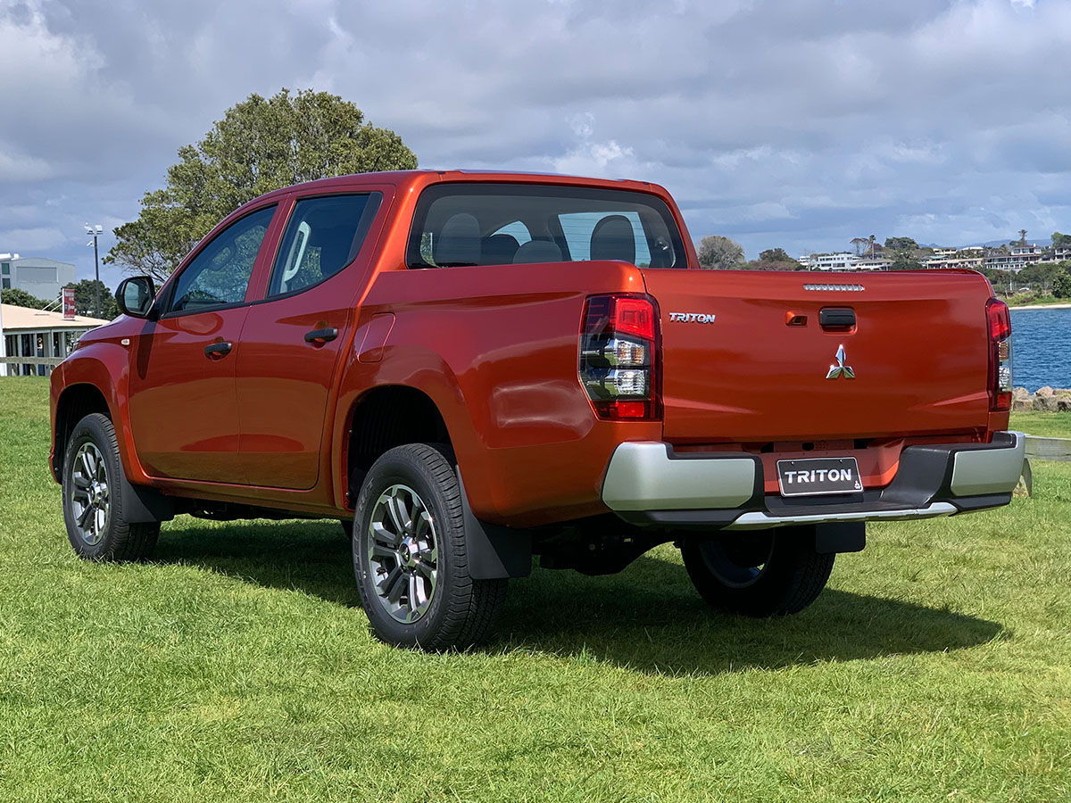 2023 Mitsubishi Triton GLX Double Cab 2WD Auto
