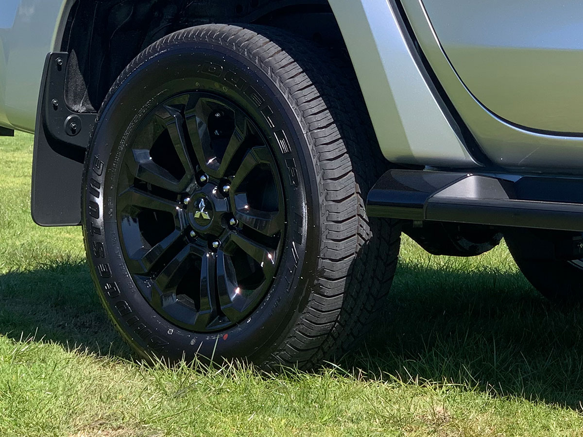 2024 Mitsubishi Triton GSR 4WD Auto 2.4L Diesel