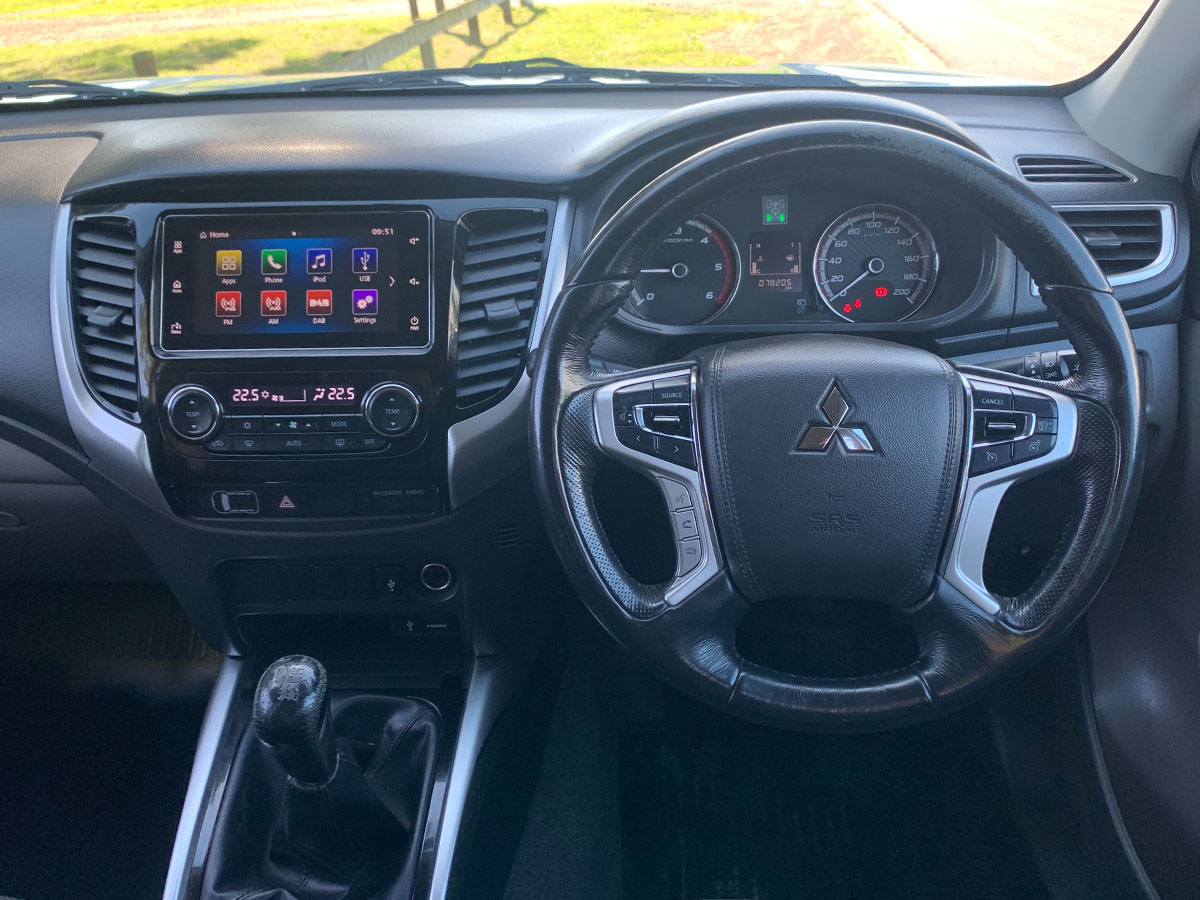 2018 Mitsubishi Triton GLSB 2.4L Diesel Turbo 4WD Black Edition