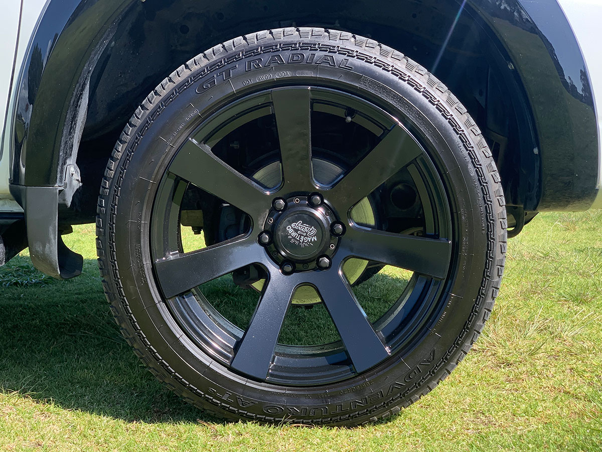 2018 Mitsubishi Triton GLSB 2.4L Diesel Turbo 4WD Black Edition