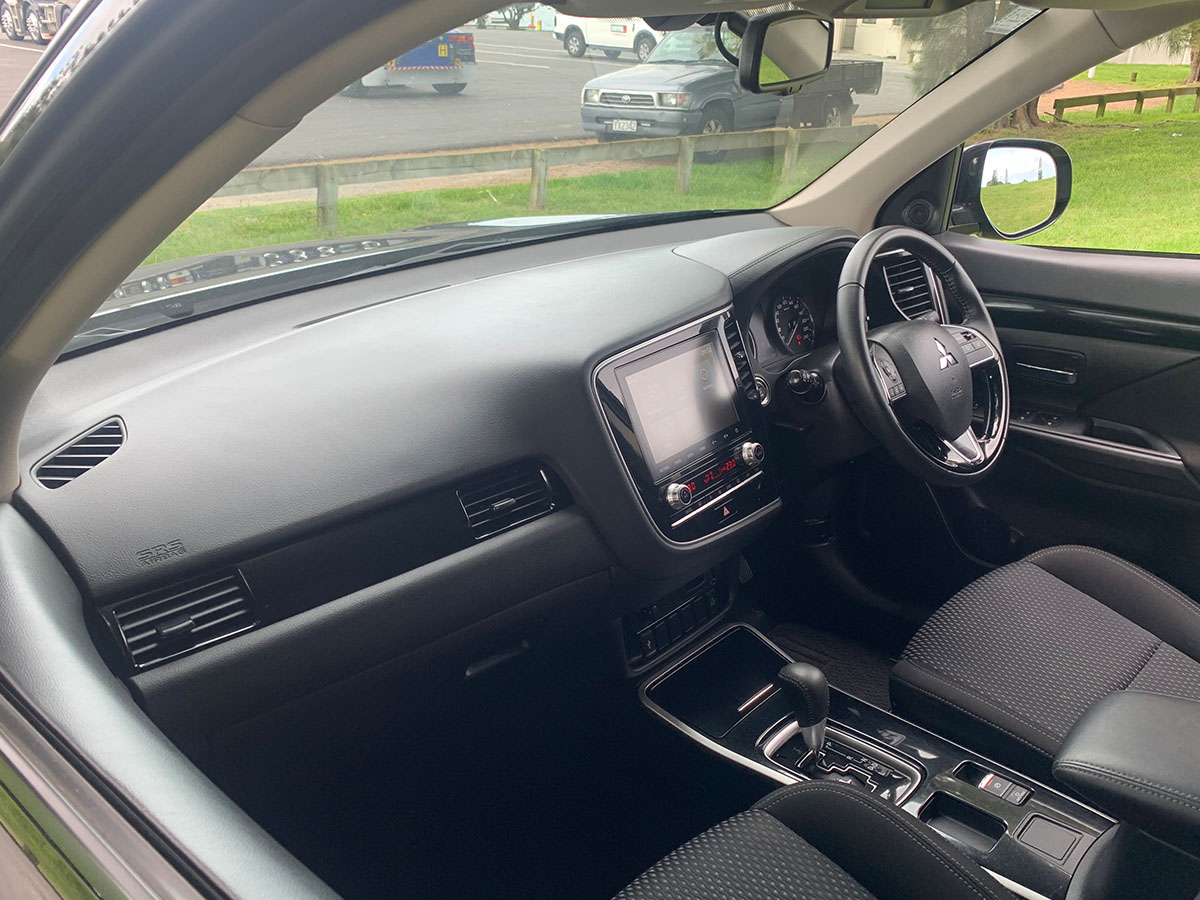2021 Mitsubishi Outlander LS 2.4L Petrol 7 Seater Automatic