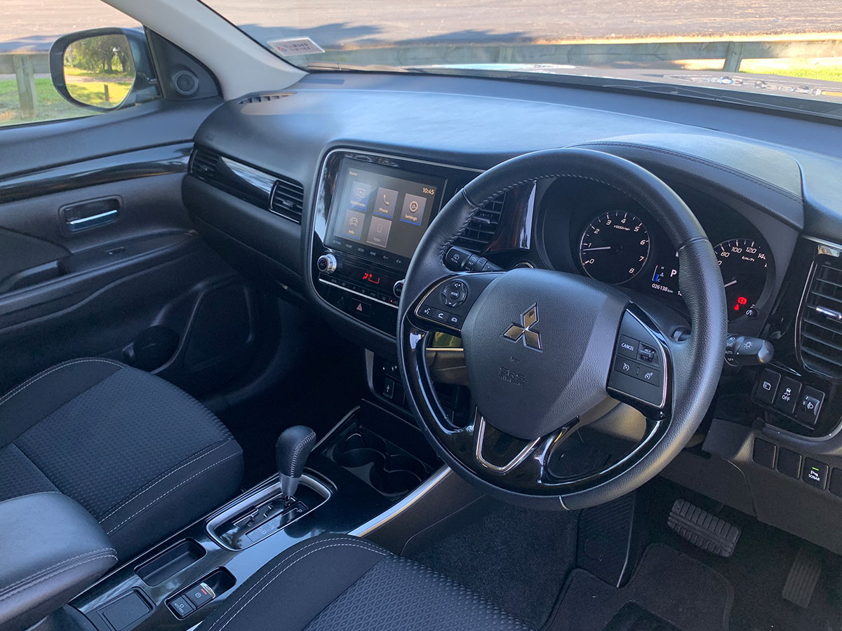 2021 Mitsubishi Outlander LS 2.4L Petrol 7 Seater Automatic