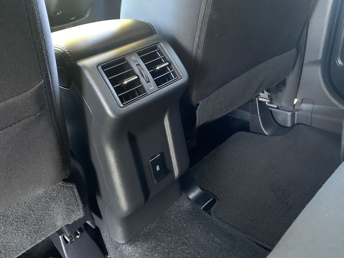 2021 Mitsubishi Outlander LS 2.4L Petrol 7 Seater Automatic