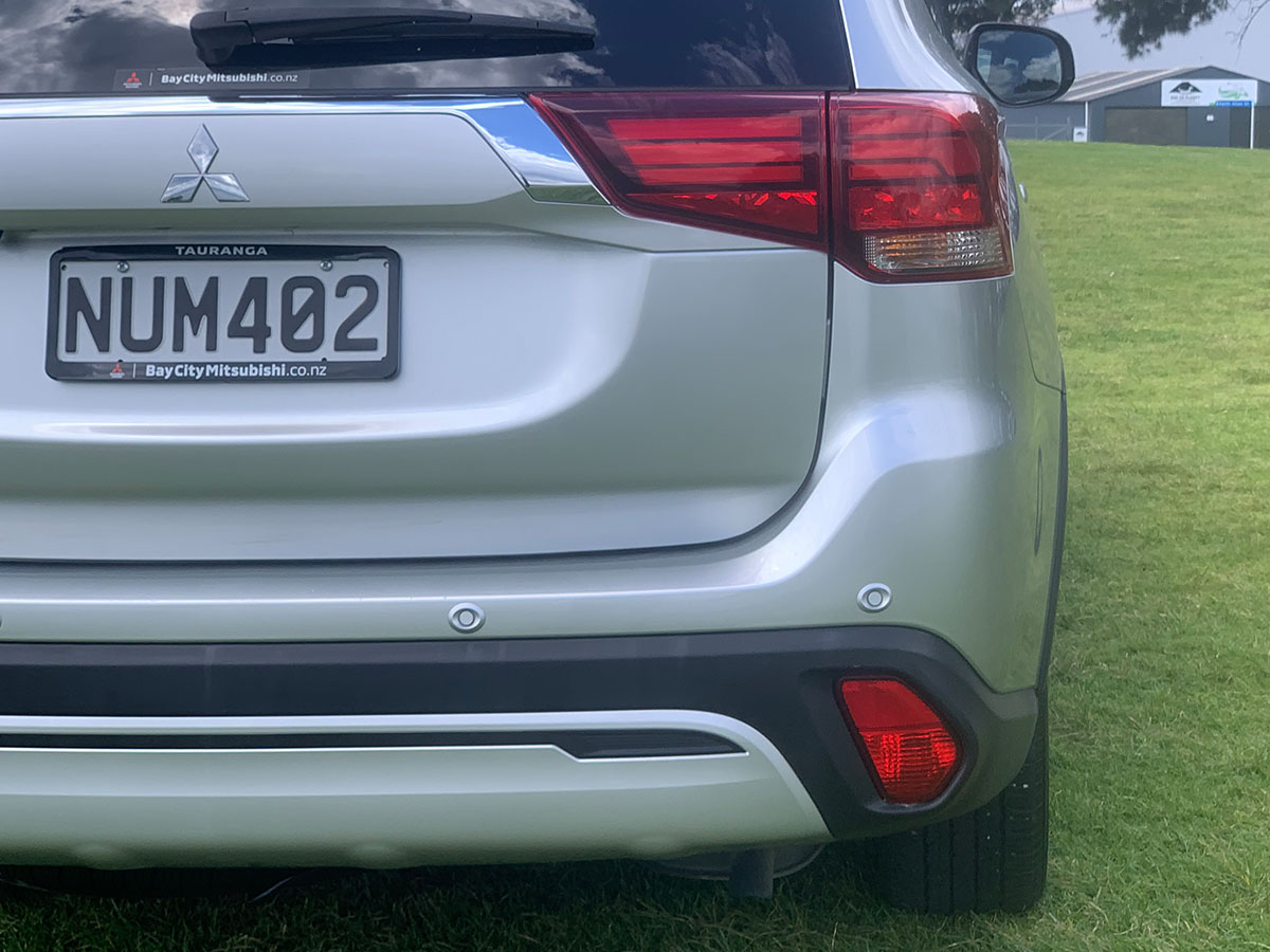 2021 Mitsubishi Outlander LS 2.4L Petrol 7 Seater Automatic