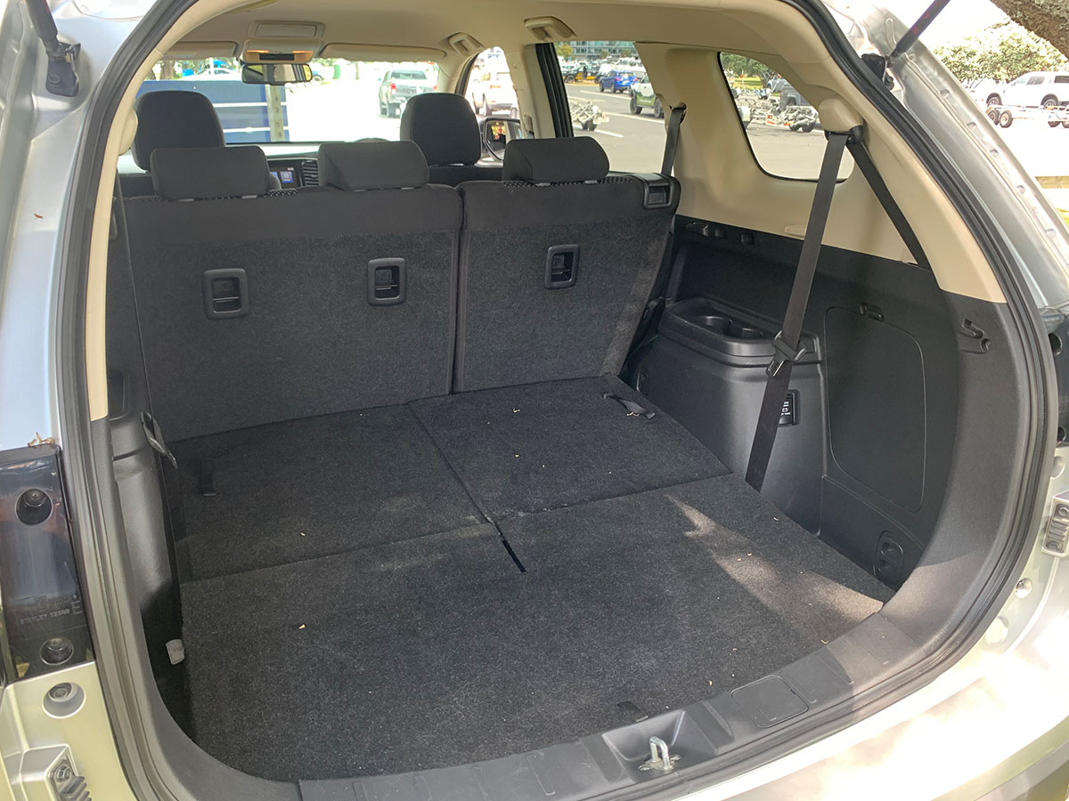 2021 Mitsubishi Outlander LS 2.4L Petrol 7 Seater Automatic