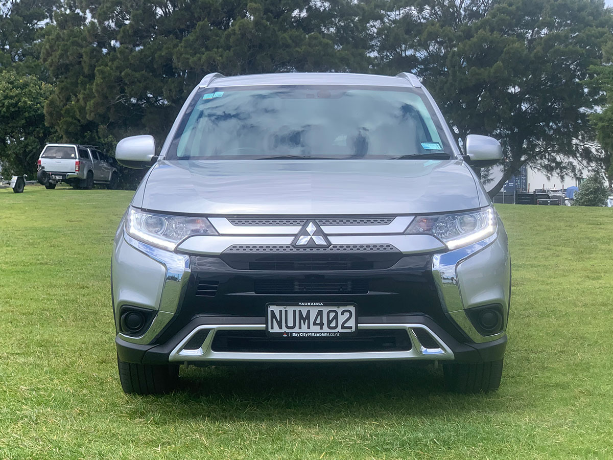 2021 Mitsubishi Outlander LS 2.4L Petrol 7 Seater Automatic