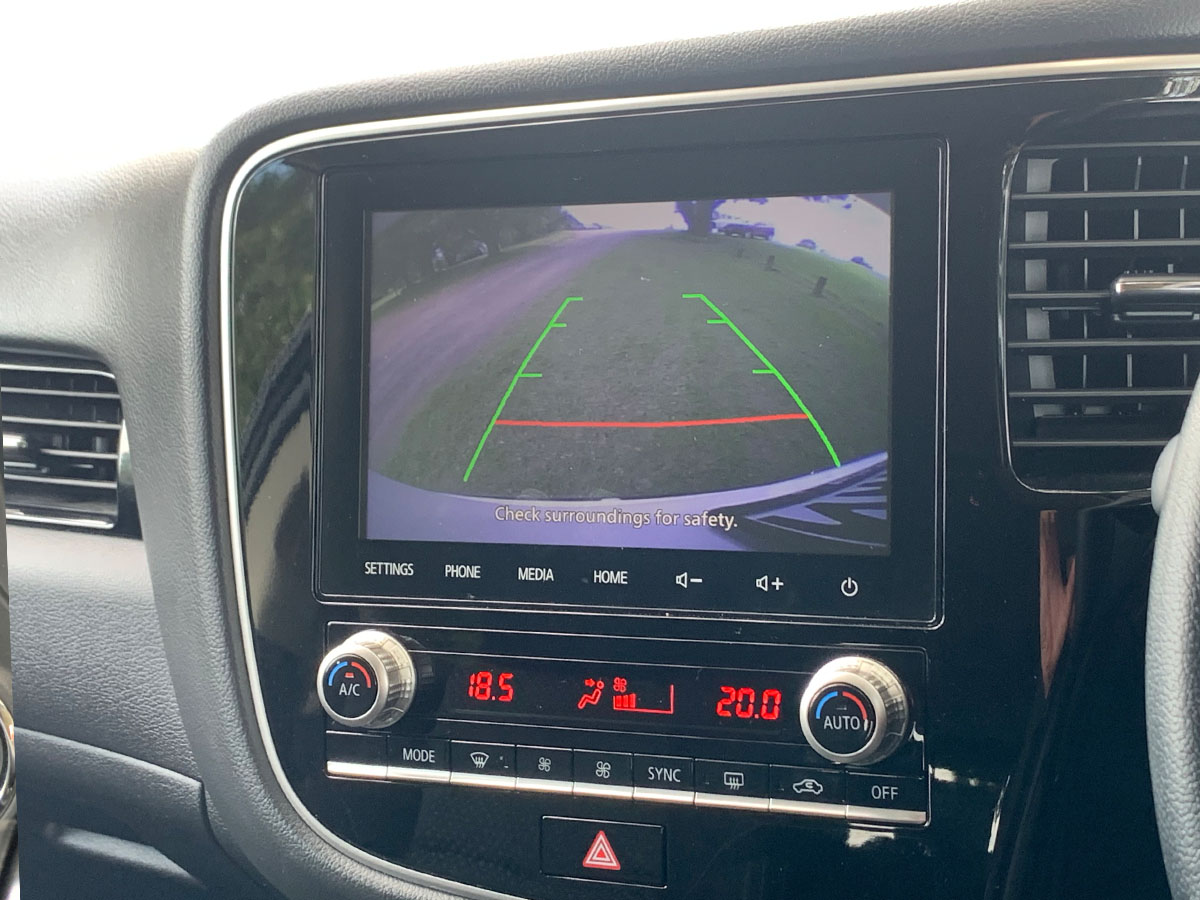 2021 Mitsubishi Outlander LS 2.4L Petrol 7 Seater Automatic