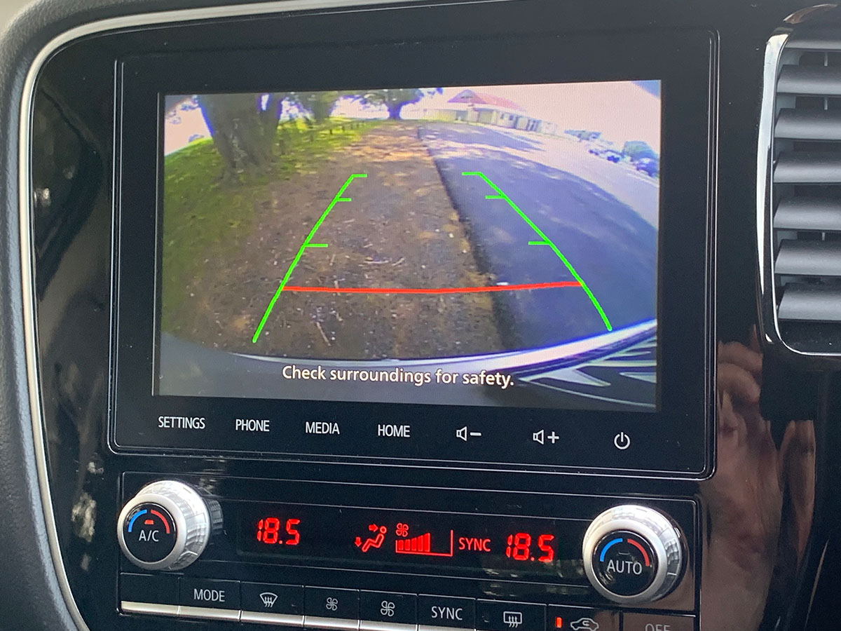 2021 Mitsubishi Outlander LS 2.4L Petrol 7 Seater Automatic