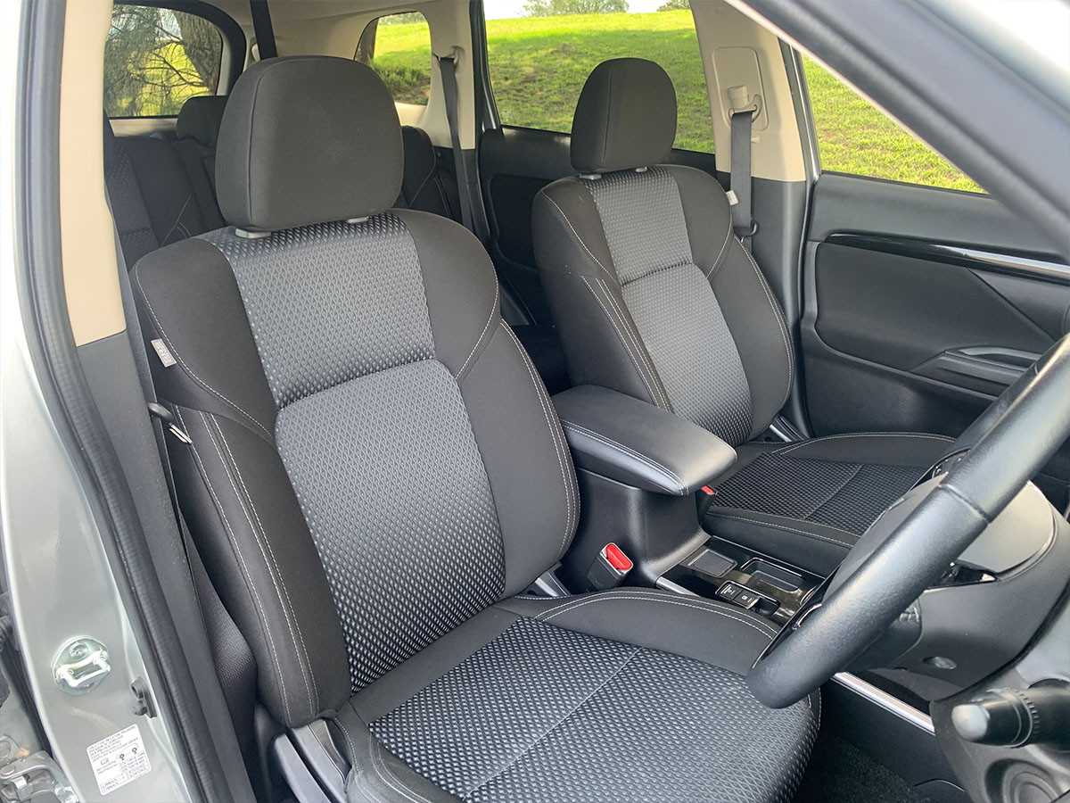 2021 Mitsubishi Outlander LS 2.4L Petrol 7 Seater Automatic