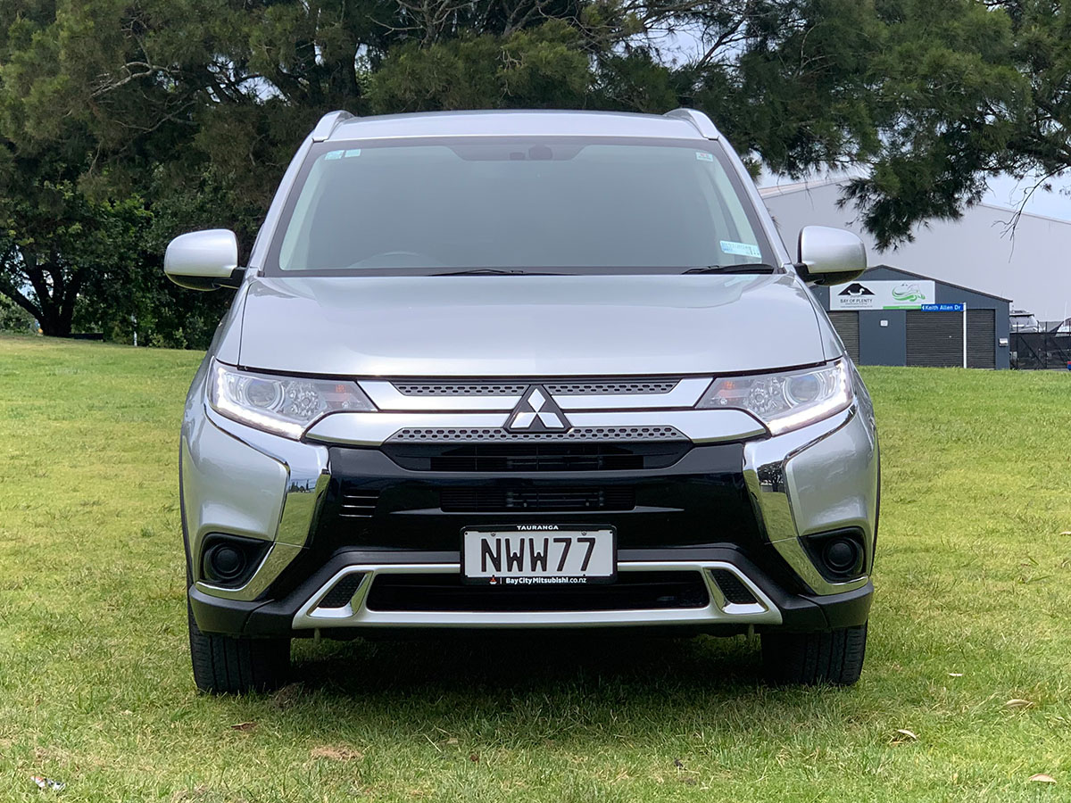 2021 Mitsubishi Outlander LS 2.4L Petrol 7 Seater Automatic