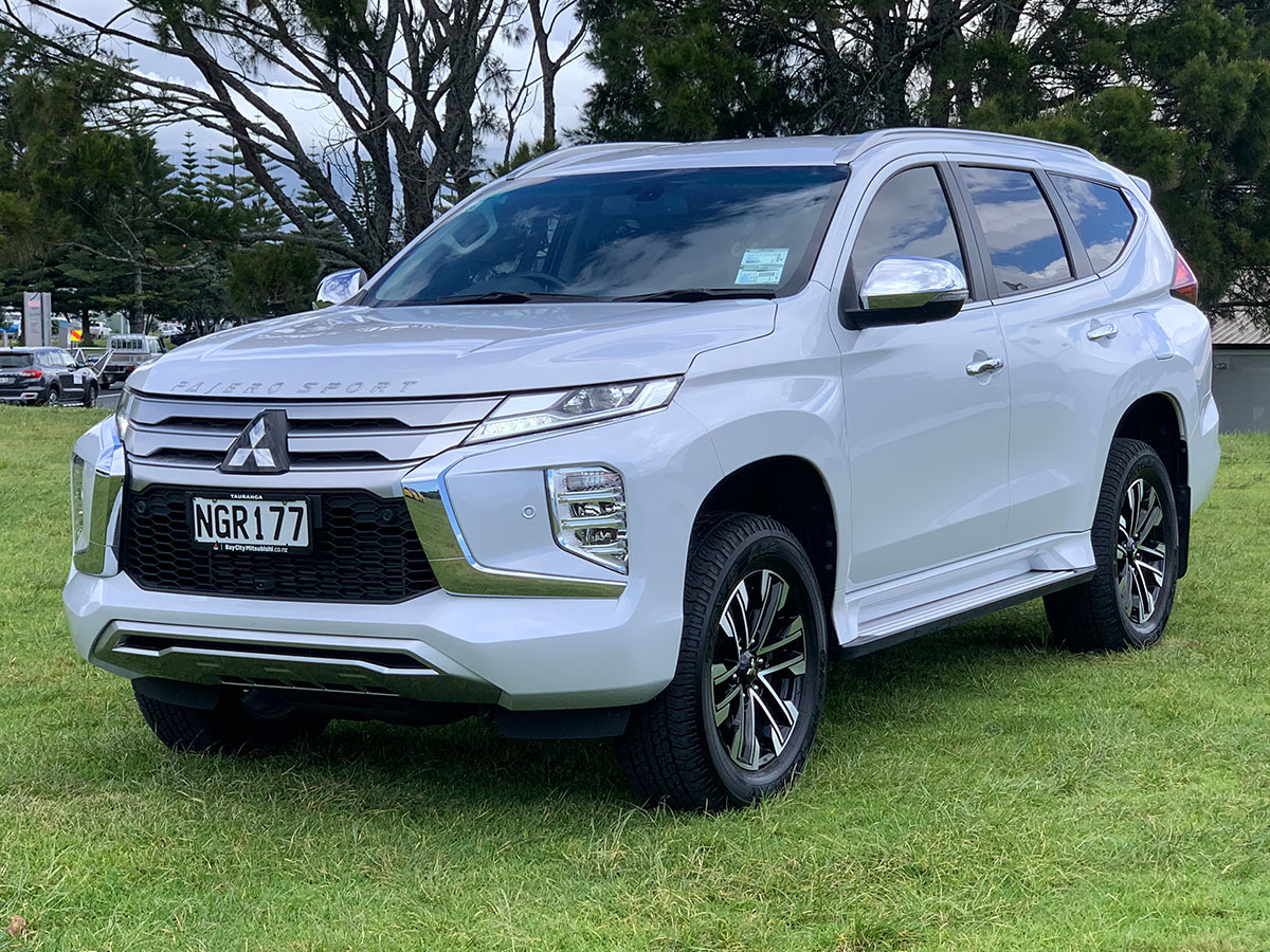 2021 Mitsubishi Pajero Sport VRX 2.4L Diesel 4WD 7 Seater