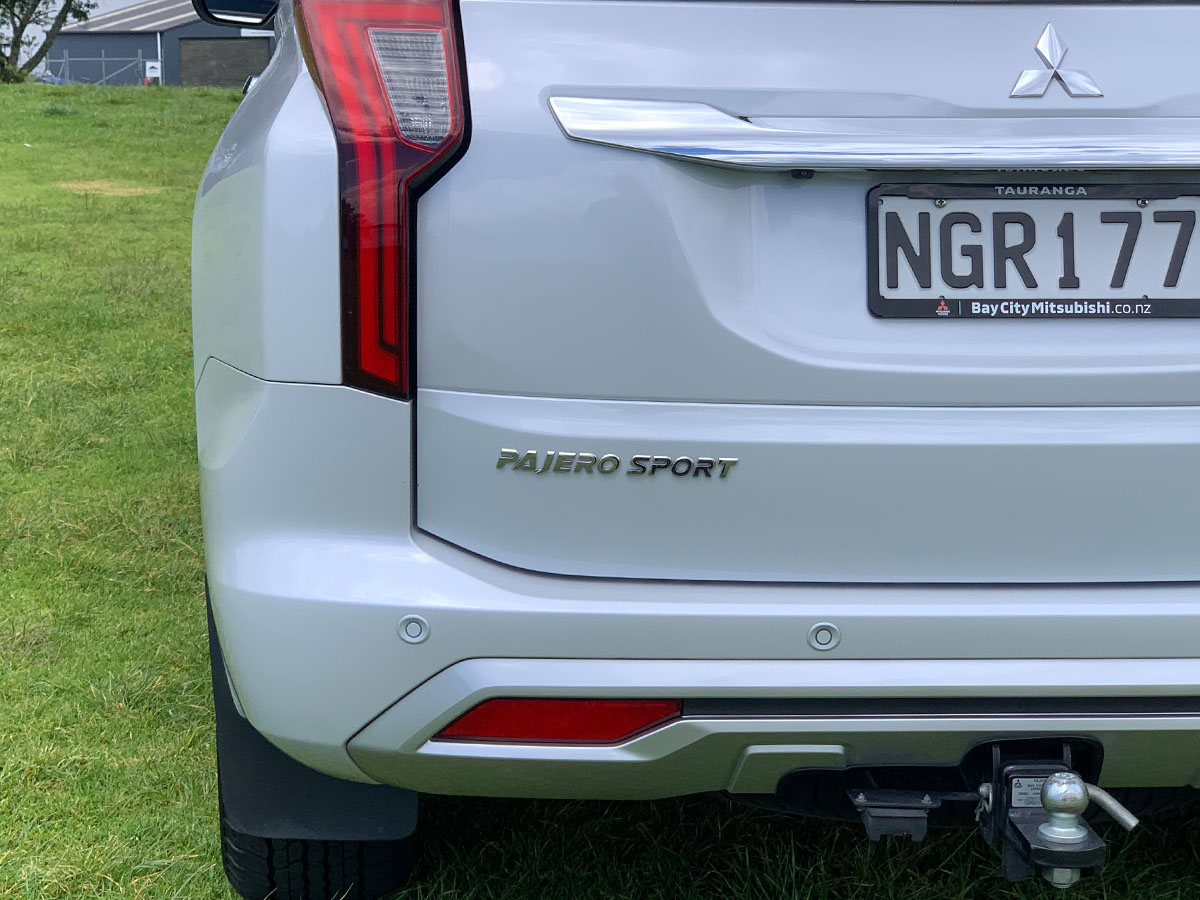 2021 Mitsubishi Pajero Sport VRX 2.4L Diesel 4WD 7 Seater