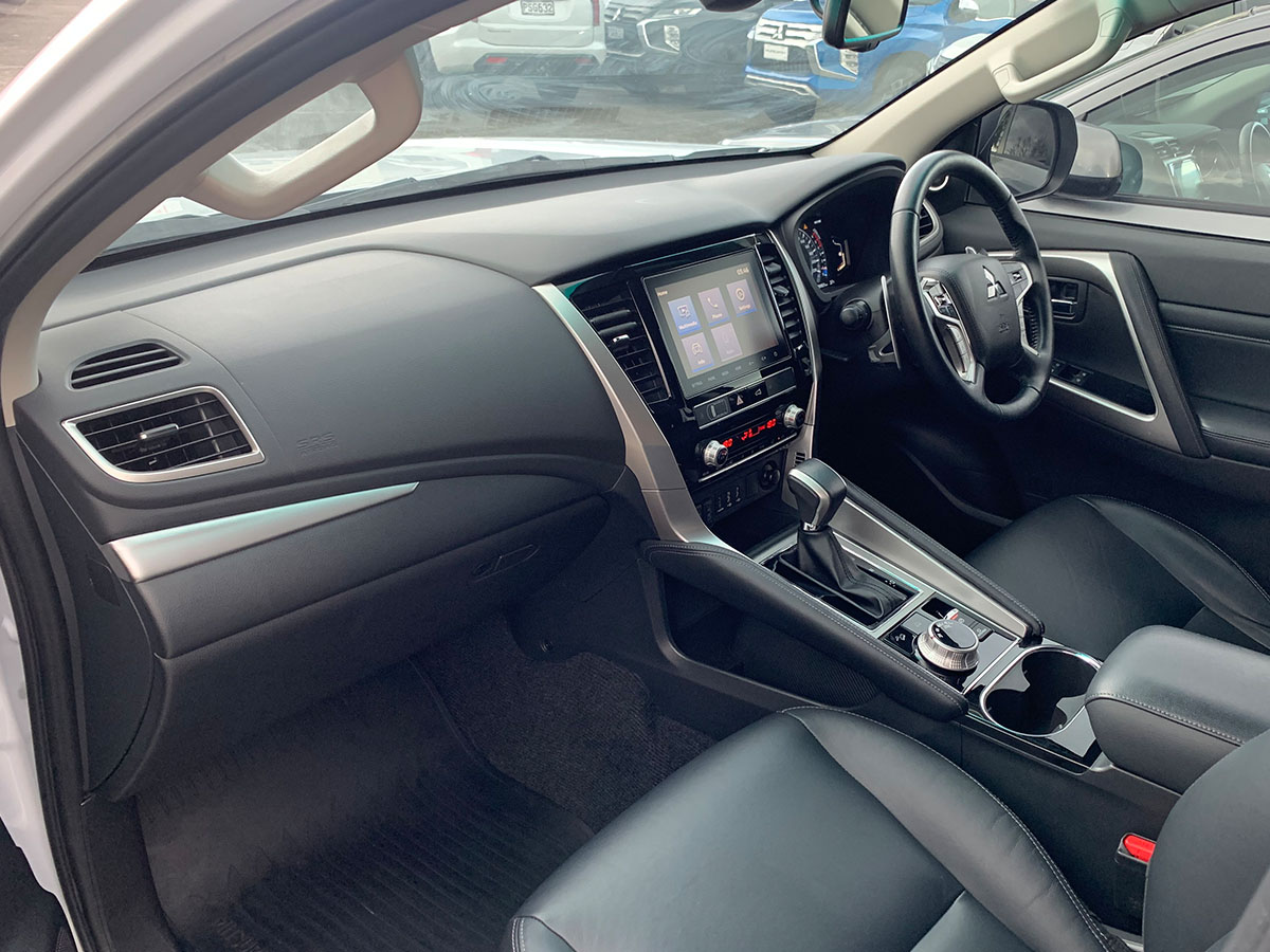 2021 Mitsubishi Pajero Sport VRX 2.4L Diesel 4WD 7 Seater