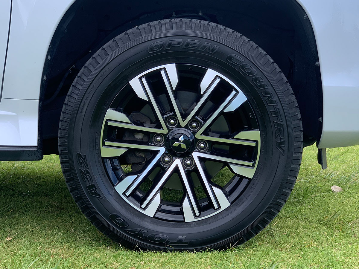 2021 Mitsubishi Pajero Sport VRX 2.4L Diesel 4WD 7 Seater