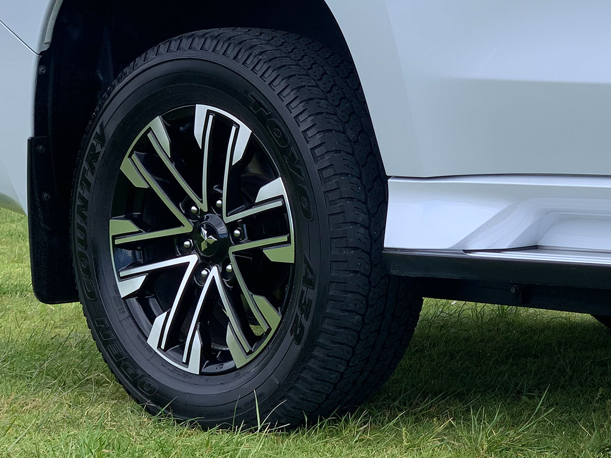 2021 Mitsubishi Pajero Sport VRX 2.4L Diesel 4WD 7 Seater