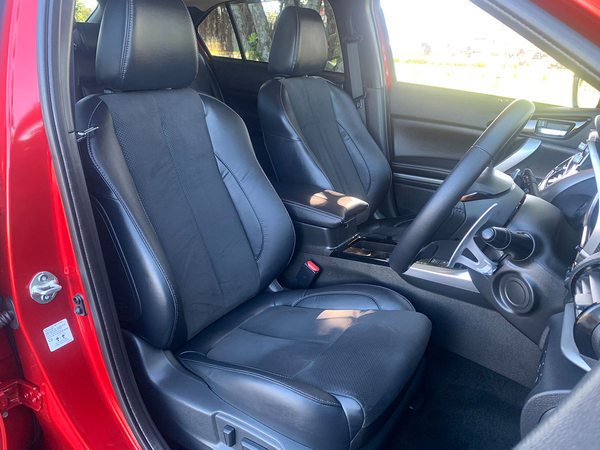 2022 Mitsubishi Eclipse Cross PHEV XLS 4WD