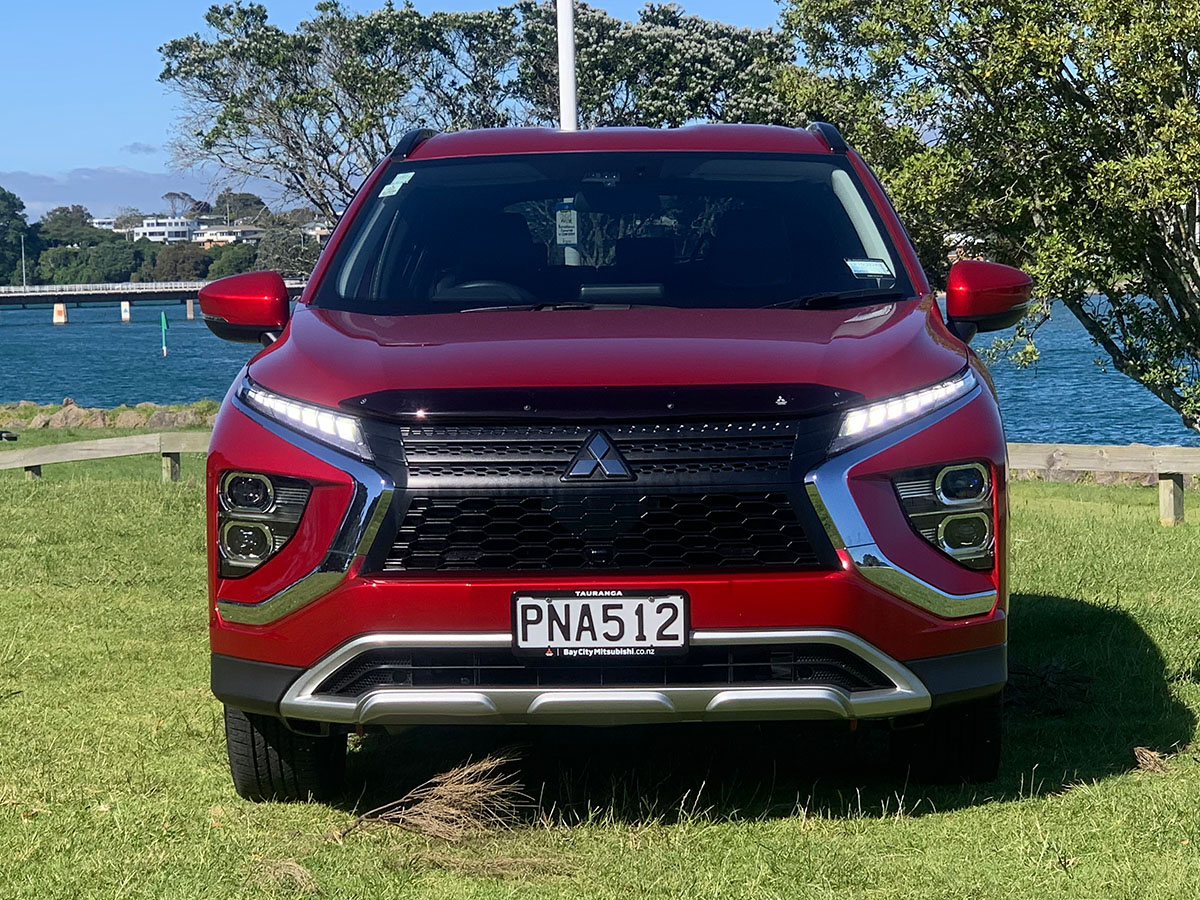 2022 Mitsubishi Eclipse Cross PHEV XLS 4WD