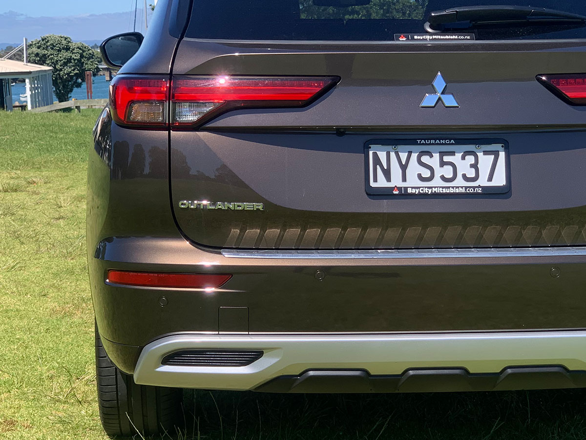 2022 Mitsubishi Outlander VRX 2WD 7 Seater 2.5L Petrol Auto