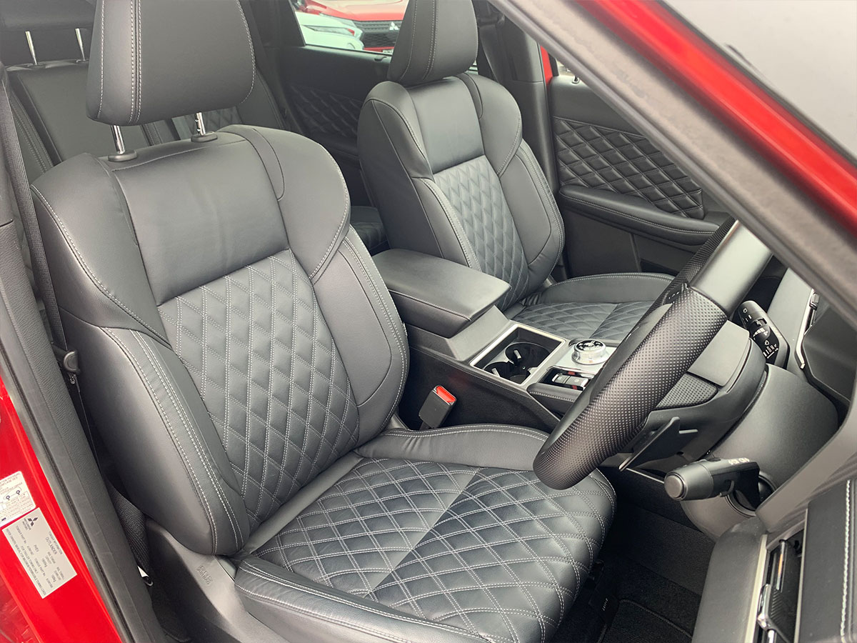 2022 Mitsubishi Outlander PHEV VRX 4WD Hybrid