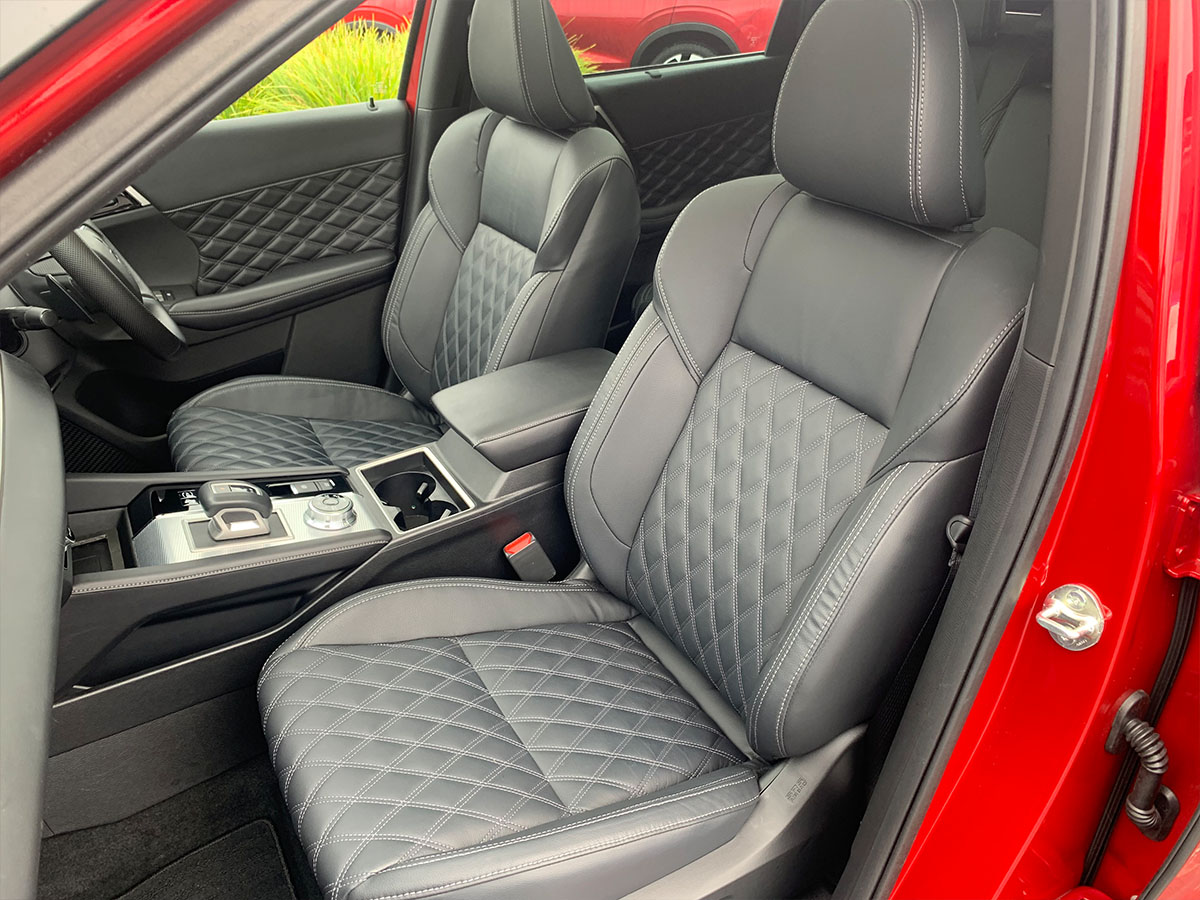 2022 Mitsubishi Outlander PHEV VRX 4WD Hybrid