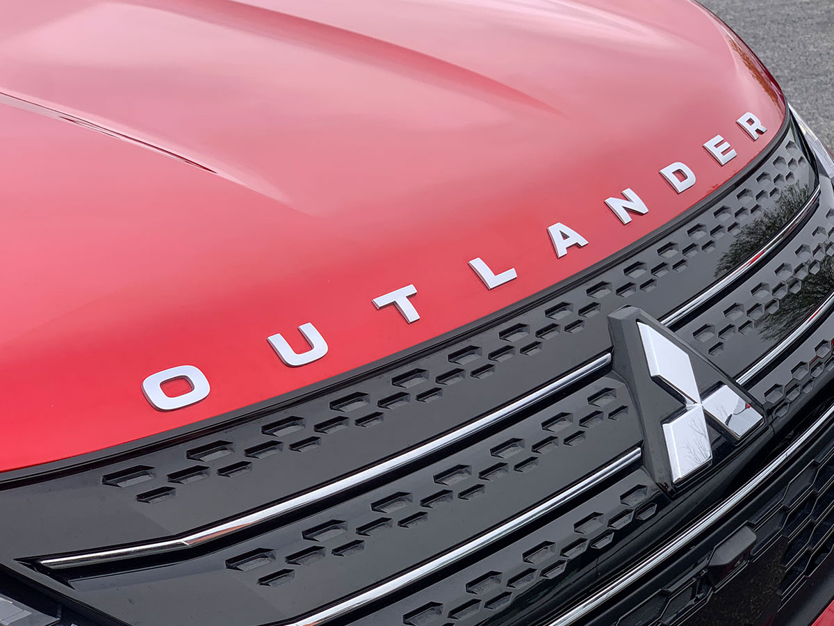 2022 Mitsubishi Outlander PHEV VRX 4WD Hybrid