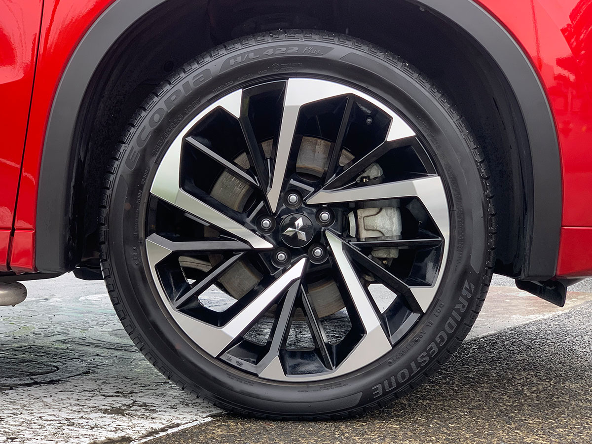 2022 Mitsubishi Outlander PHEV VRX 4WD Hybrid