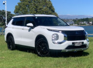 2022 Mitsubishi Outlander XLS 2WD 7 Seater 2.5L Petrol